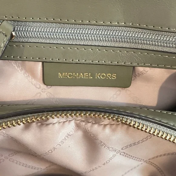 MICHAEL KORS - Green/Olive Leather Backpack - Like New - Picture 4 of 7